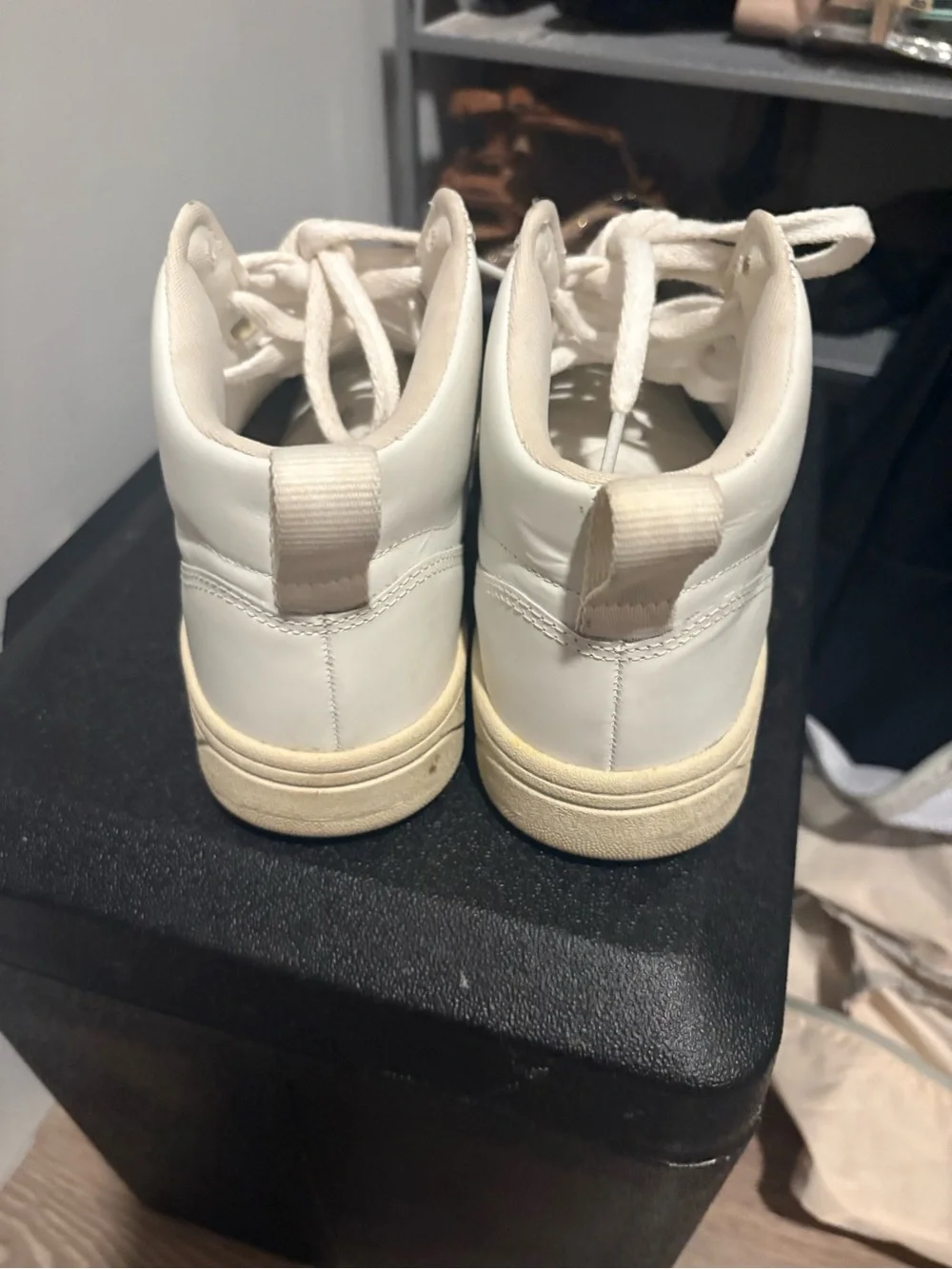 Veja White leather high top neakers
